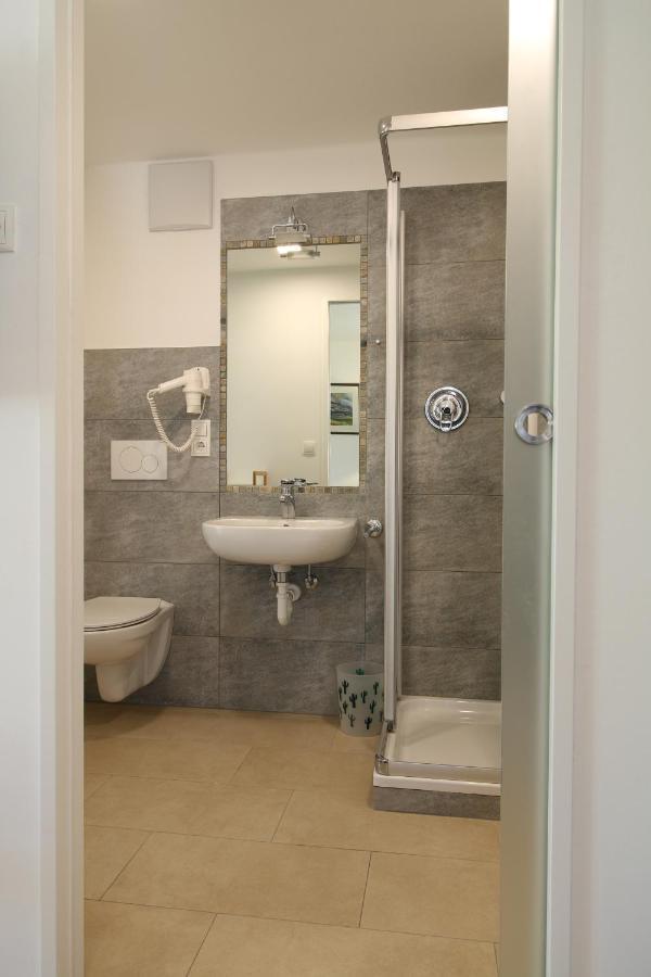 Apartment Haus Lang Lagundo Ngoại thất bức ảnh