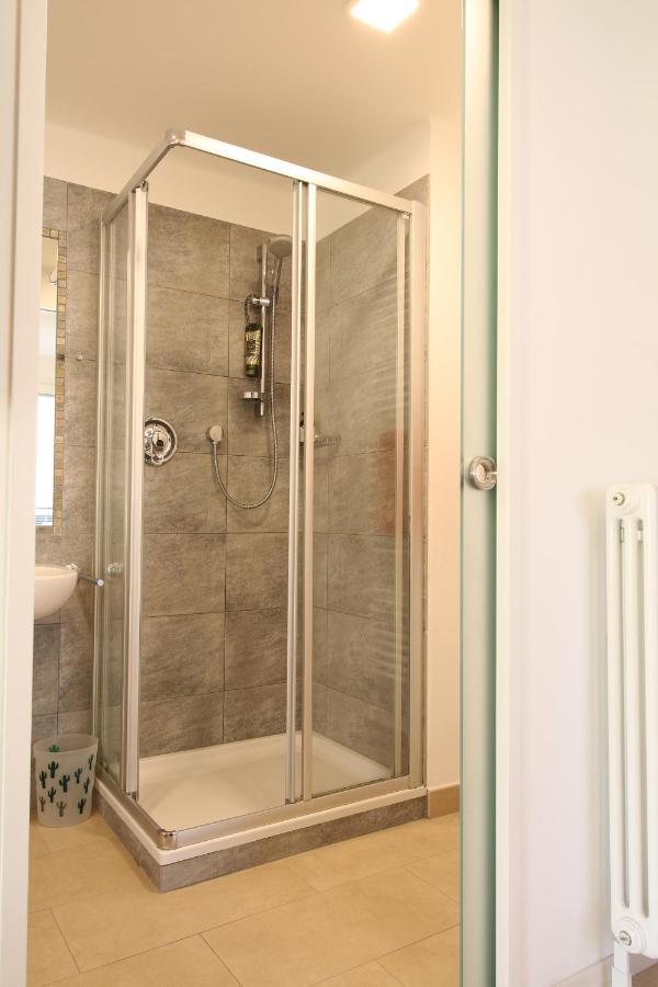 Apartment Haus Lang Lagundo Ngoại thất bức ảnh