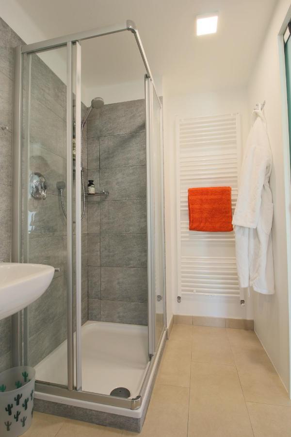 Apartment Haus Lang Lagundo Ngoại thất bức ảnh
